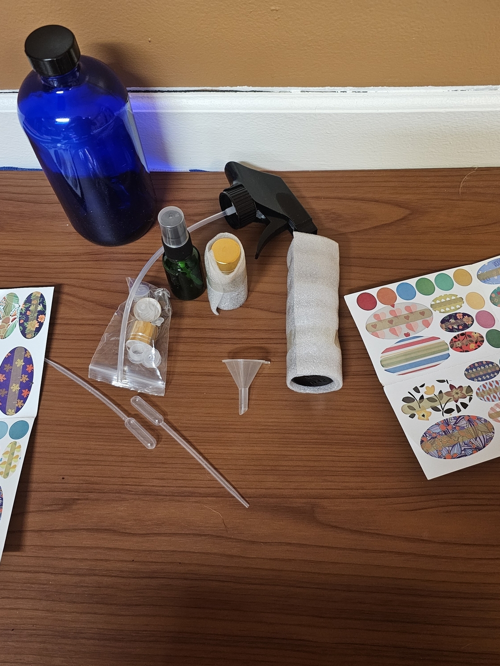 DIY Essential Oil Bottle Set - New, Includes Sprayers, Funnels & Decorative Labe